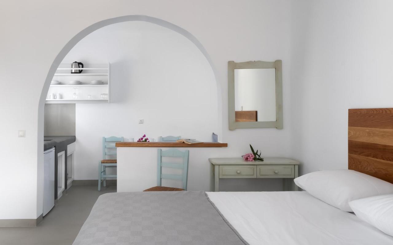 Firoa Studios Donoussa Bagian luar foto