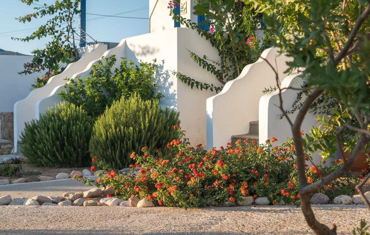 Firoa Studios Donoussa Bagian luar foto