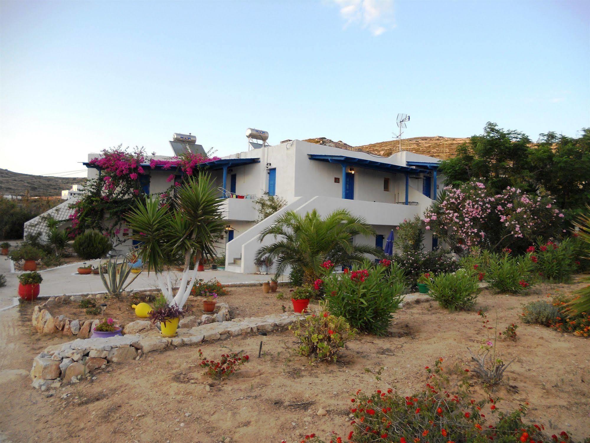 Firoa Studios Donoussa Bagian luar foto