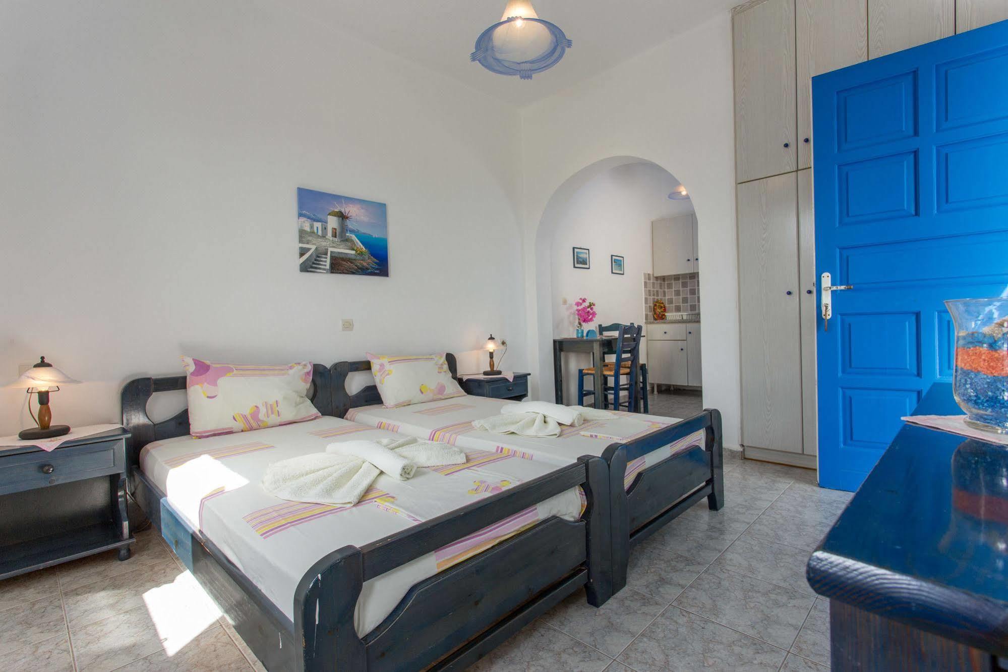 Firoa Studios Donoussa Bagian luar foto